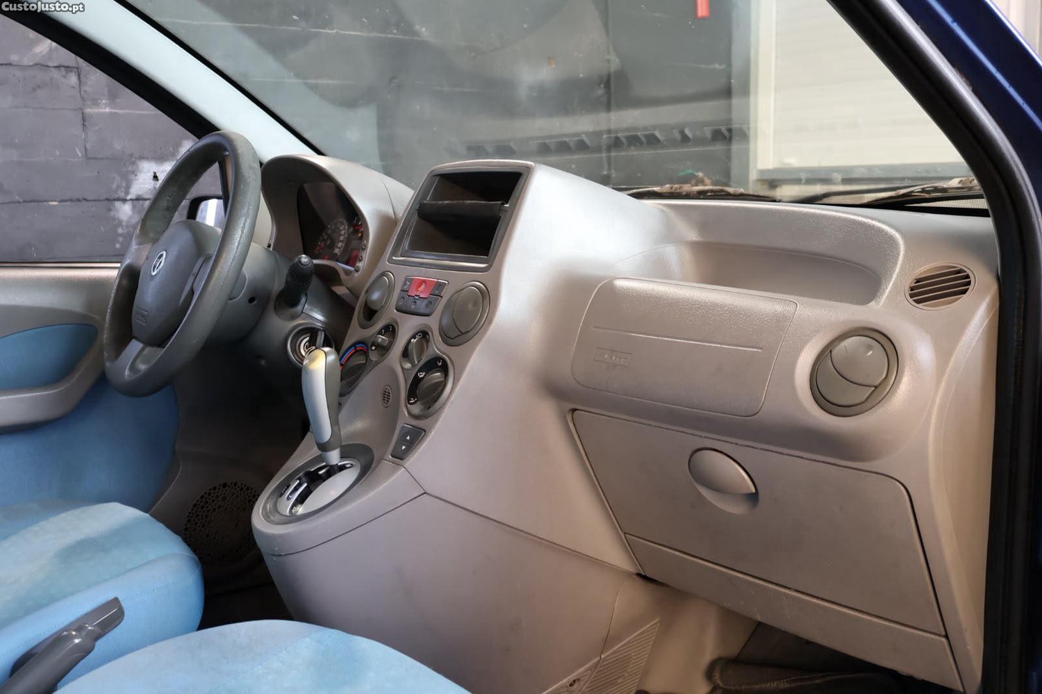 Fiat Panda 1.2 CX Automática — fotografia 4