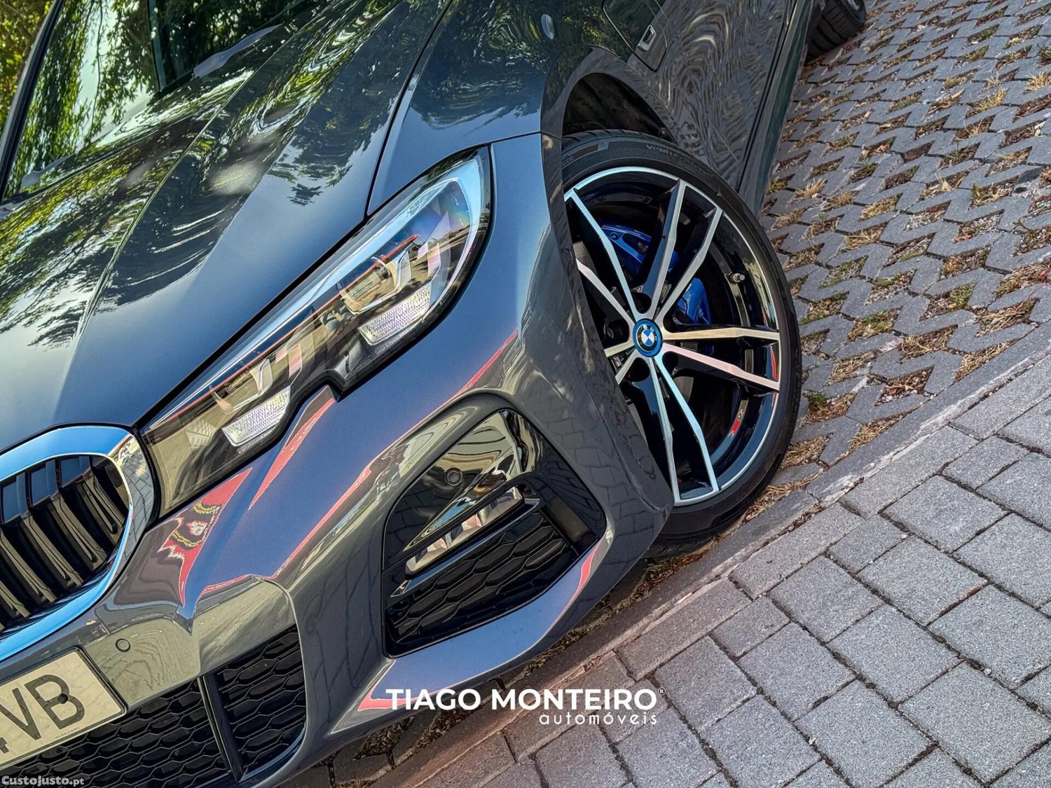 BMW 330 e Pack Desportivo M Auto — fotografia 6