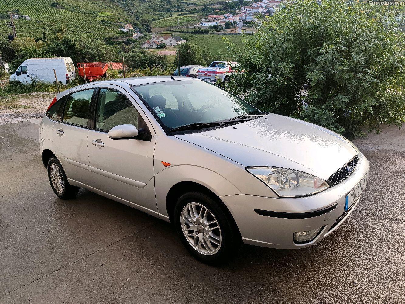 Ford Focus 1.6 Ghia 31.000km — fotografia 8