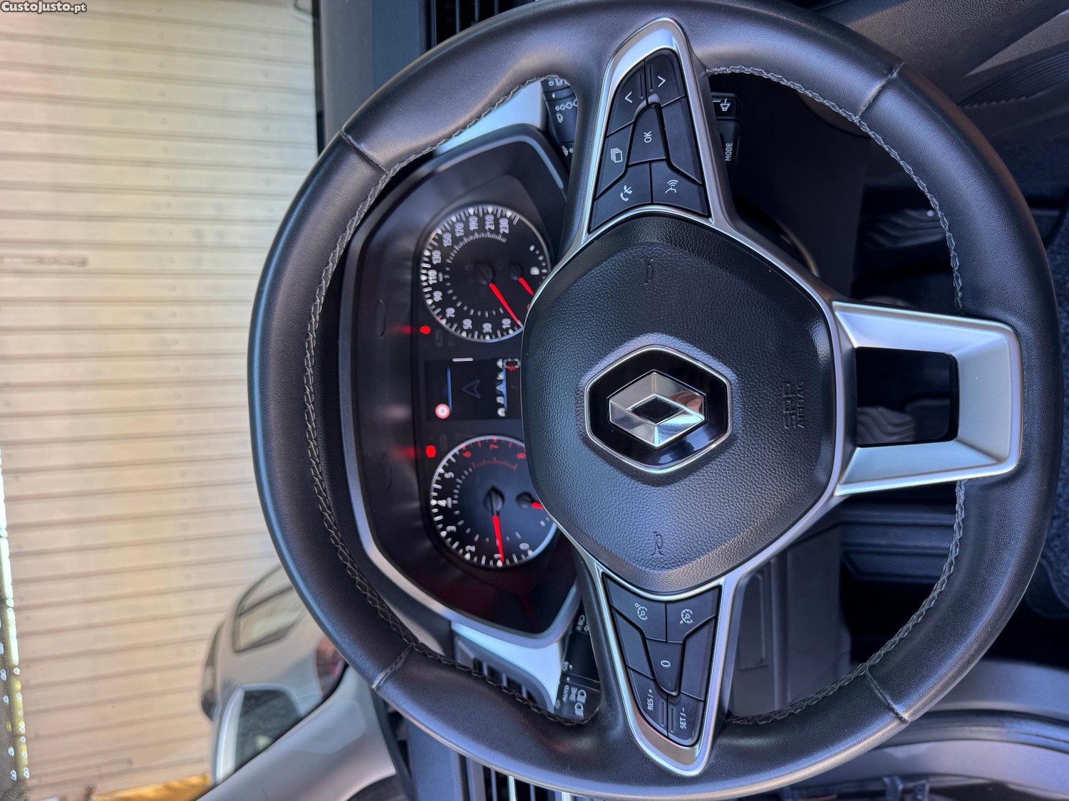 Renault Captur 1.0 TCE TECHNO — photo 5
