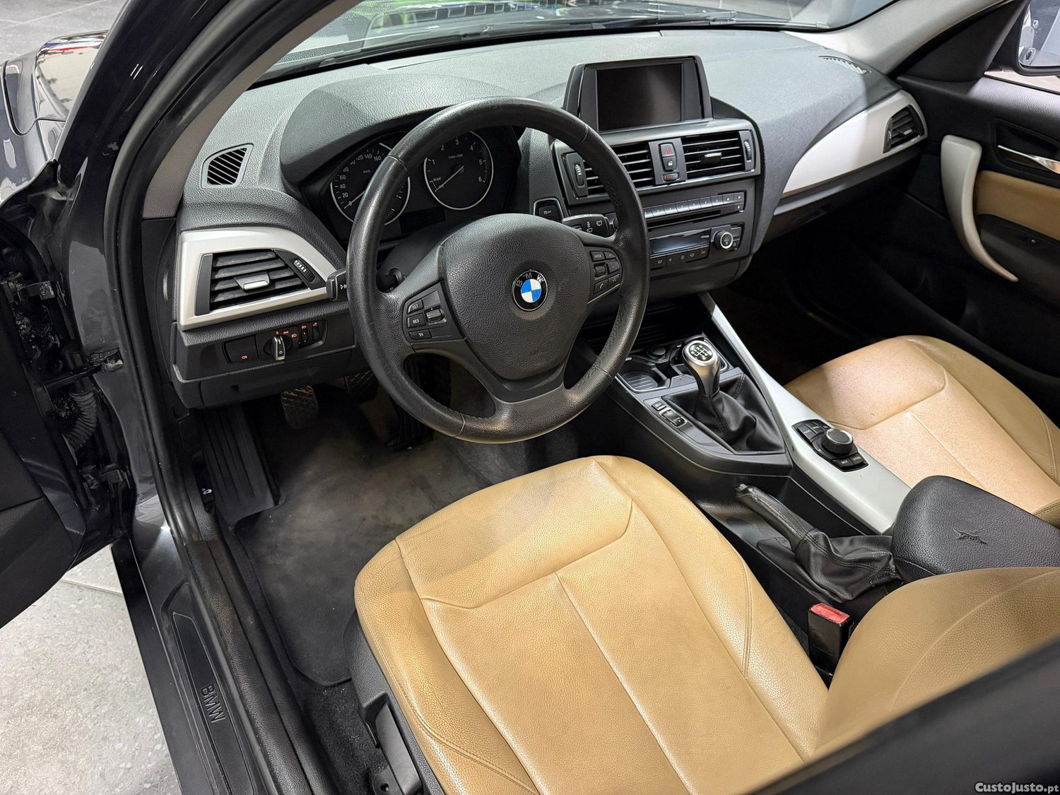 BMW 116 d EfficientDynamics — fotografia 5