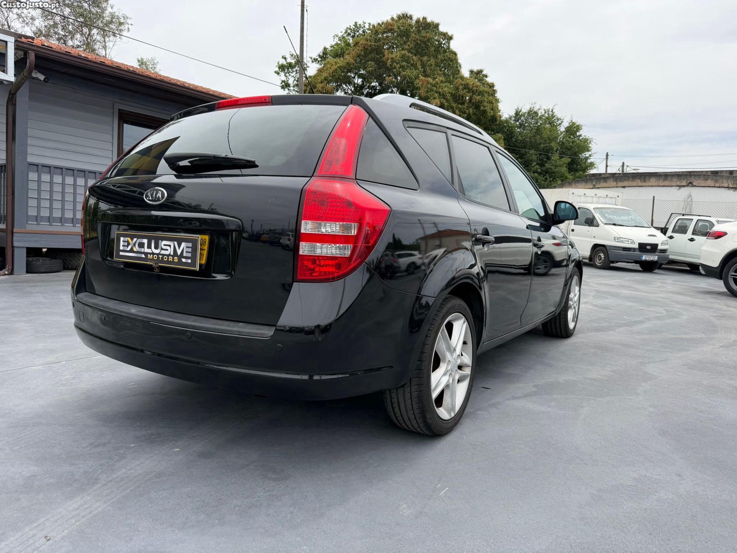 Kia Ceed 1.6 CRDI — fotografia 8