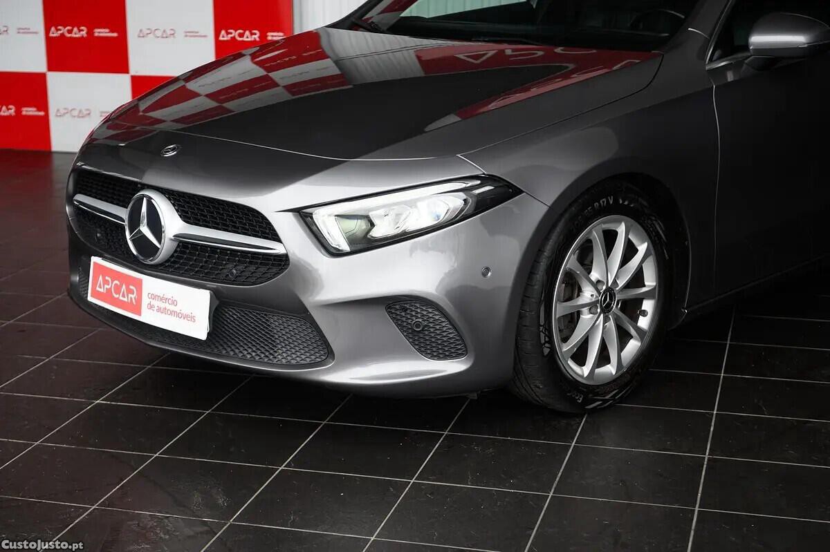 Mercedes-Benz A 180 d Style Aut. — fotografia 17