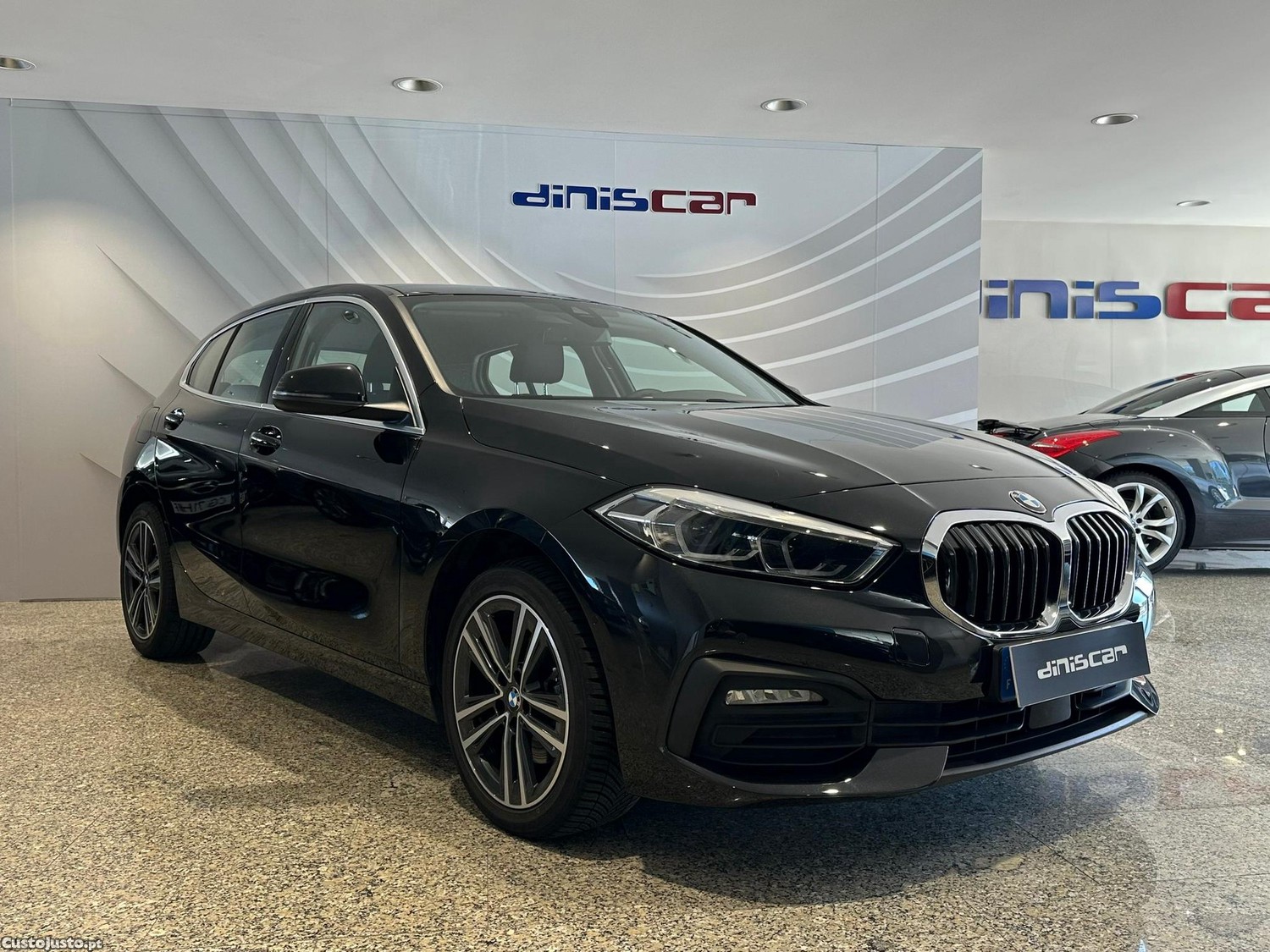 BMW 116 d Advantage Auto — fotografia 29