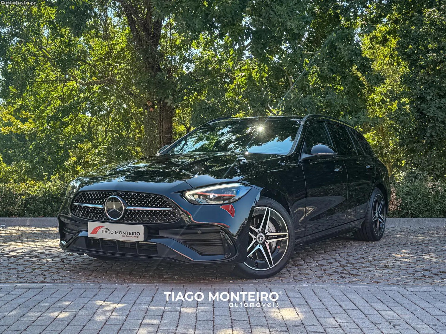 Mercedes-Benz C 300 e T 9G-TRONIC AMG Line — fotografia 13