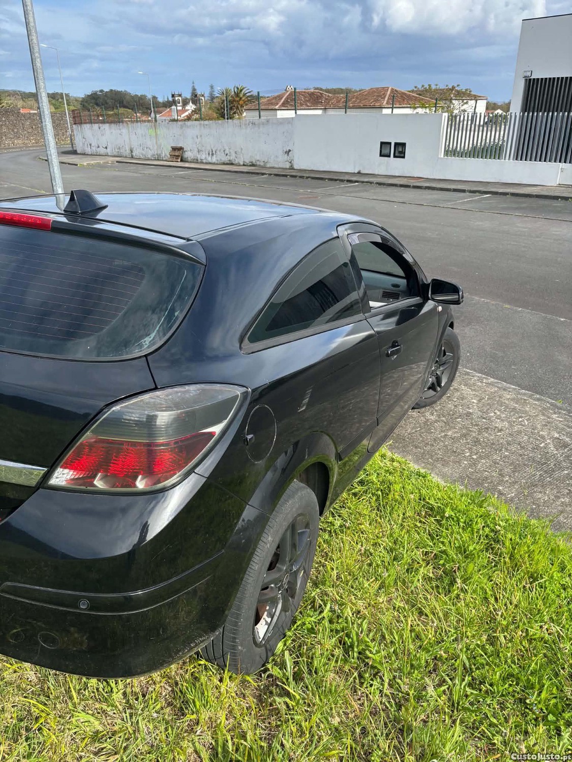 Opel Astra Gtc — fotografia 7