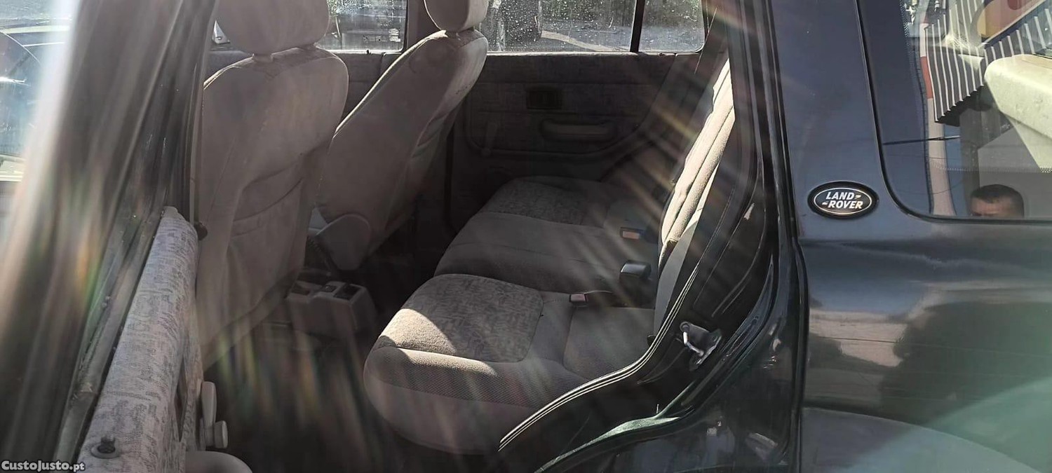 Land Rover Freelander 2.0 TDI — fotografia 3