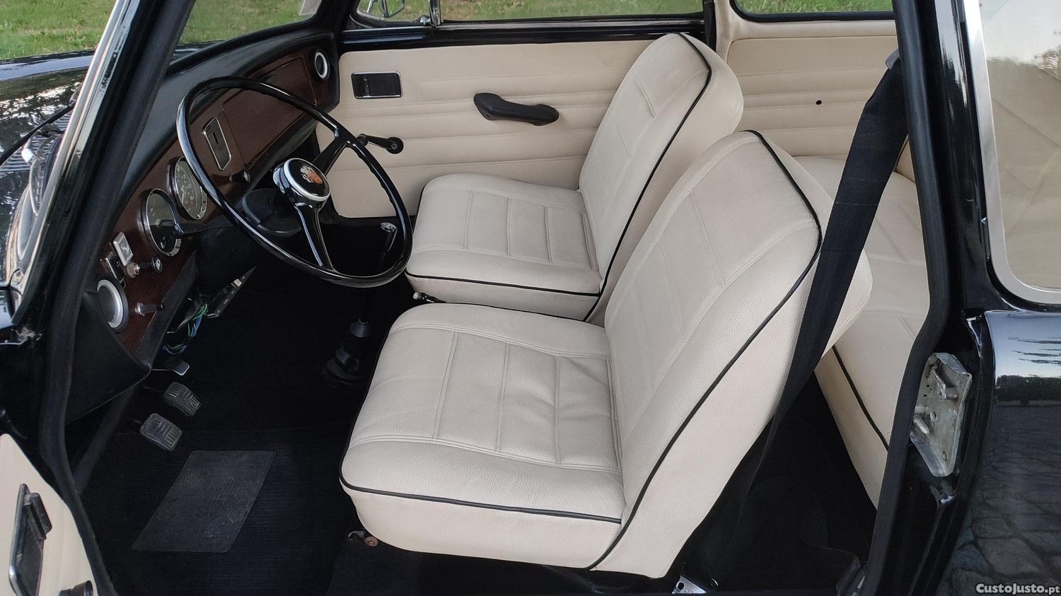 Austin 1300 Super Deluxe Coupé Troco — fotografia 6