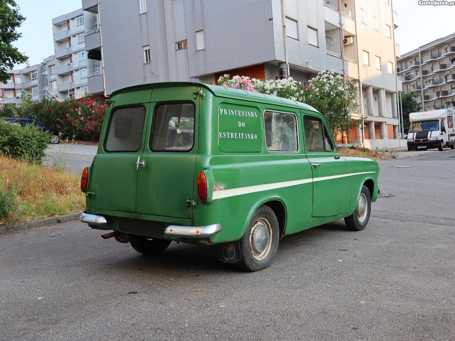Ford Anglia Van — fotografia 16