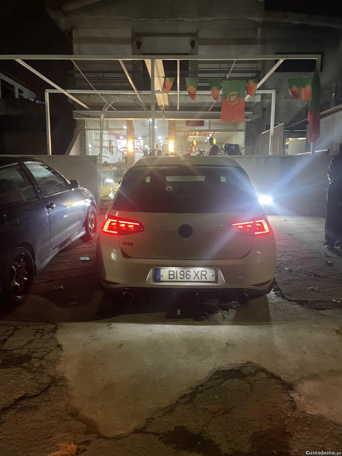 Volkswagen Golf GTI — fotografia 7