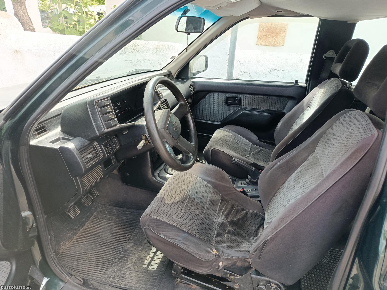 Opel Frontera 2.8tdi — fotografia 5