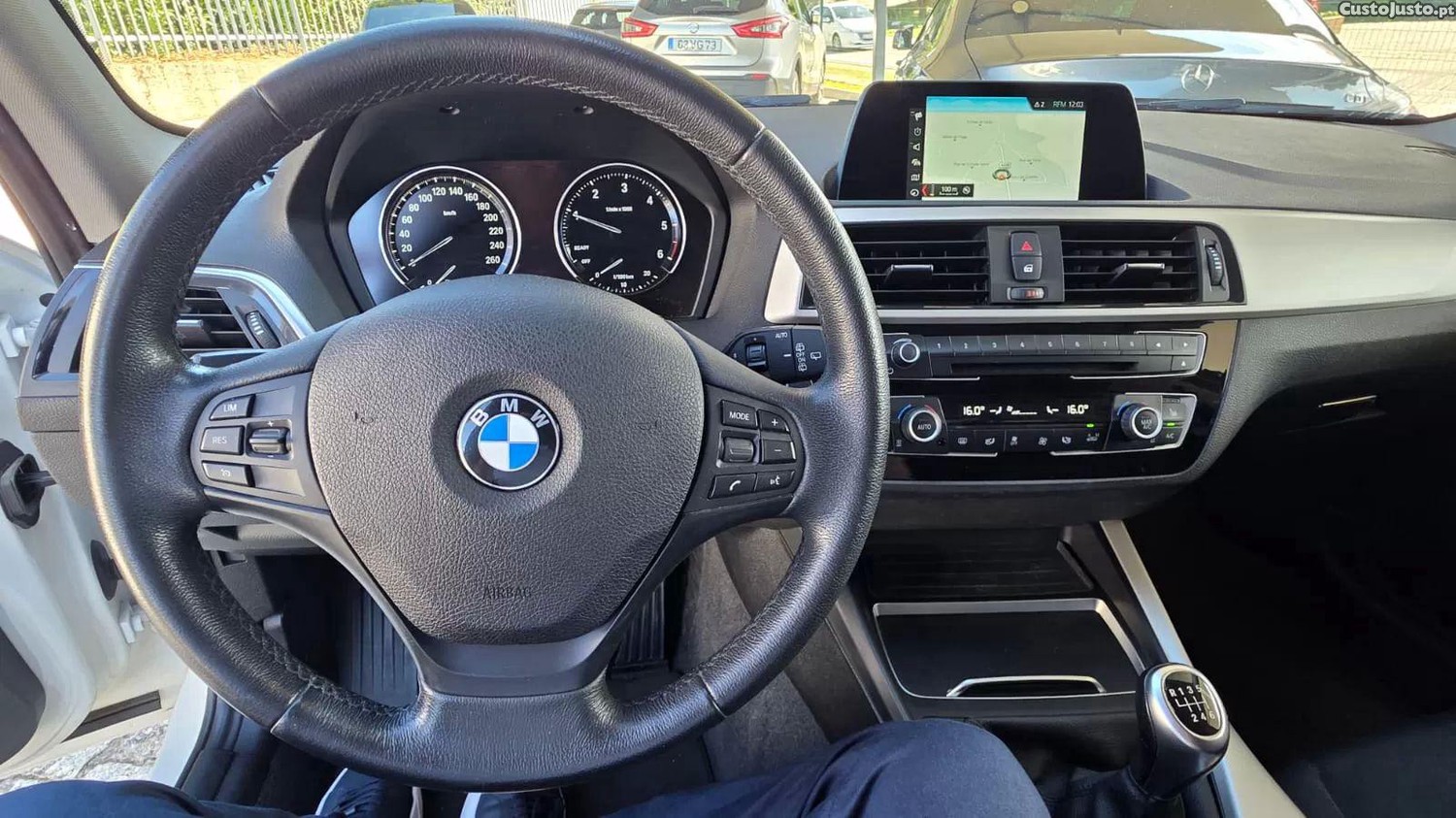 BMW 116 D advantage — fotografia 6
