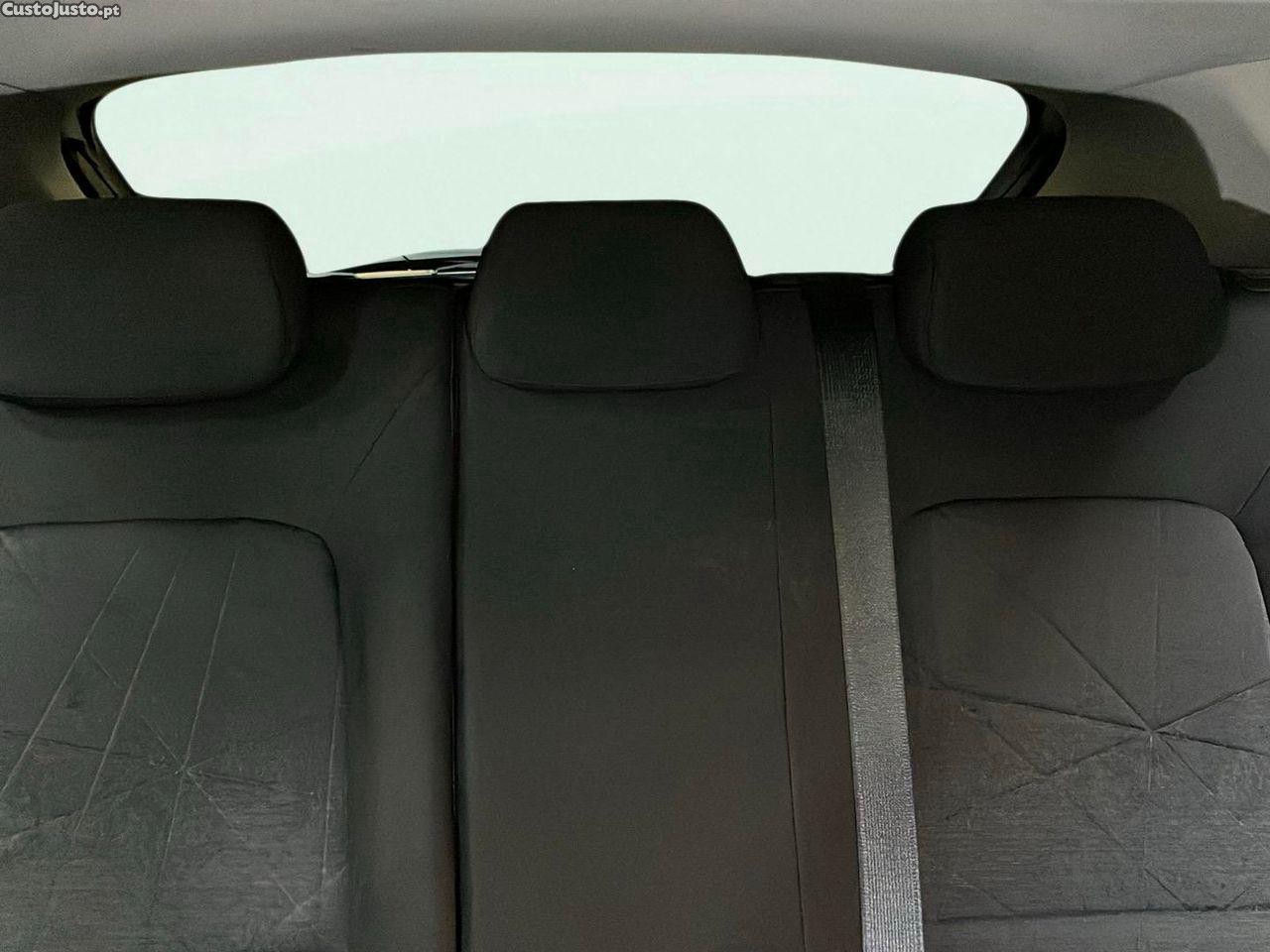 Hyundai Bayon 1.0 T-GDI Premium — fotografia 8