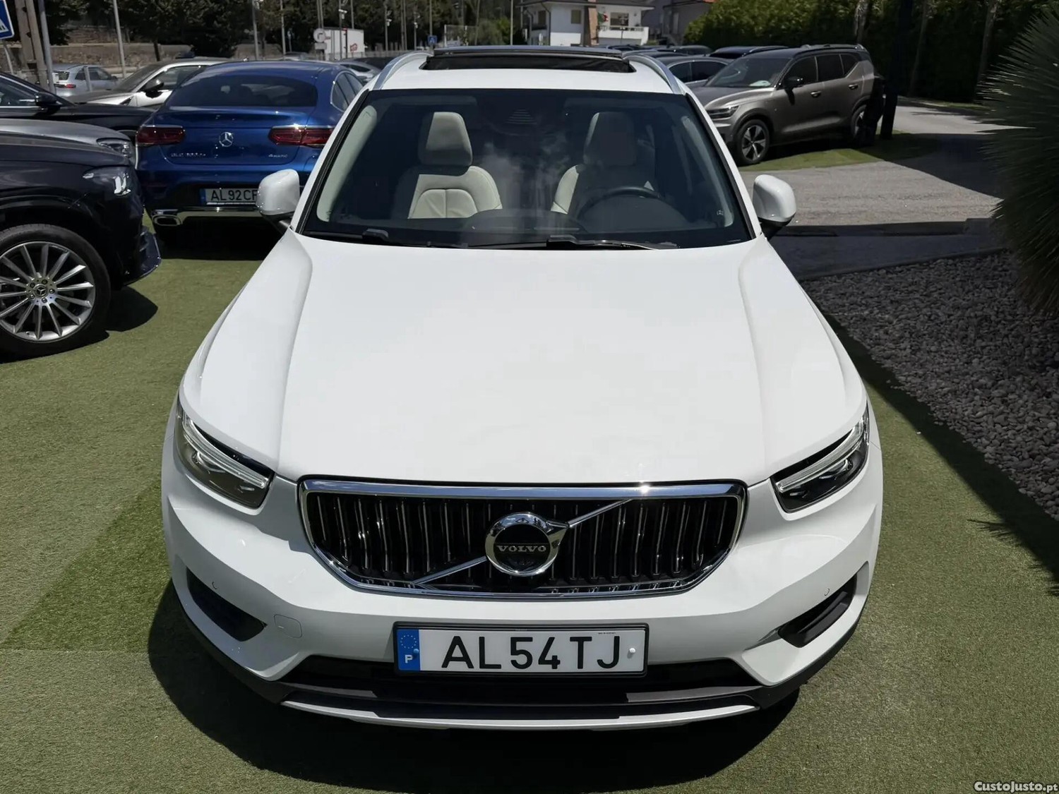 Volvo XC 40 1.5 T5 PHEV Inscription — fotografia 21