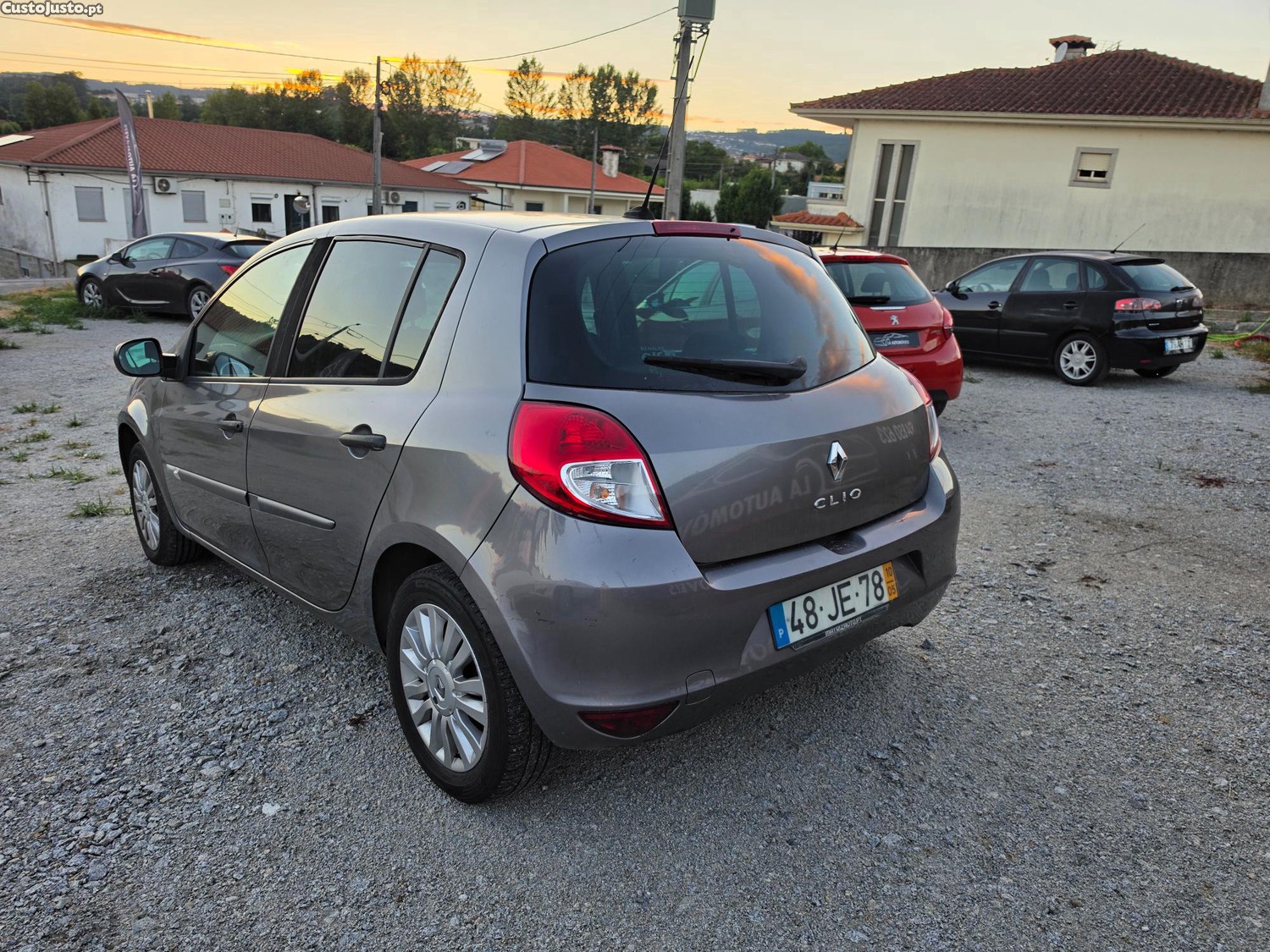 Renault Clio 1.2 16 VDinamique GPS muito novo — fotografia 13