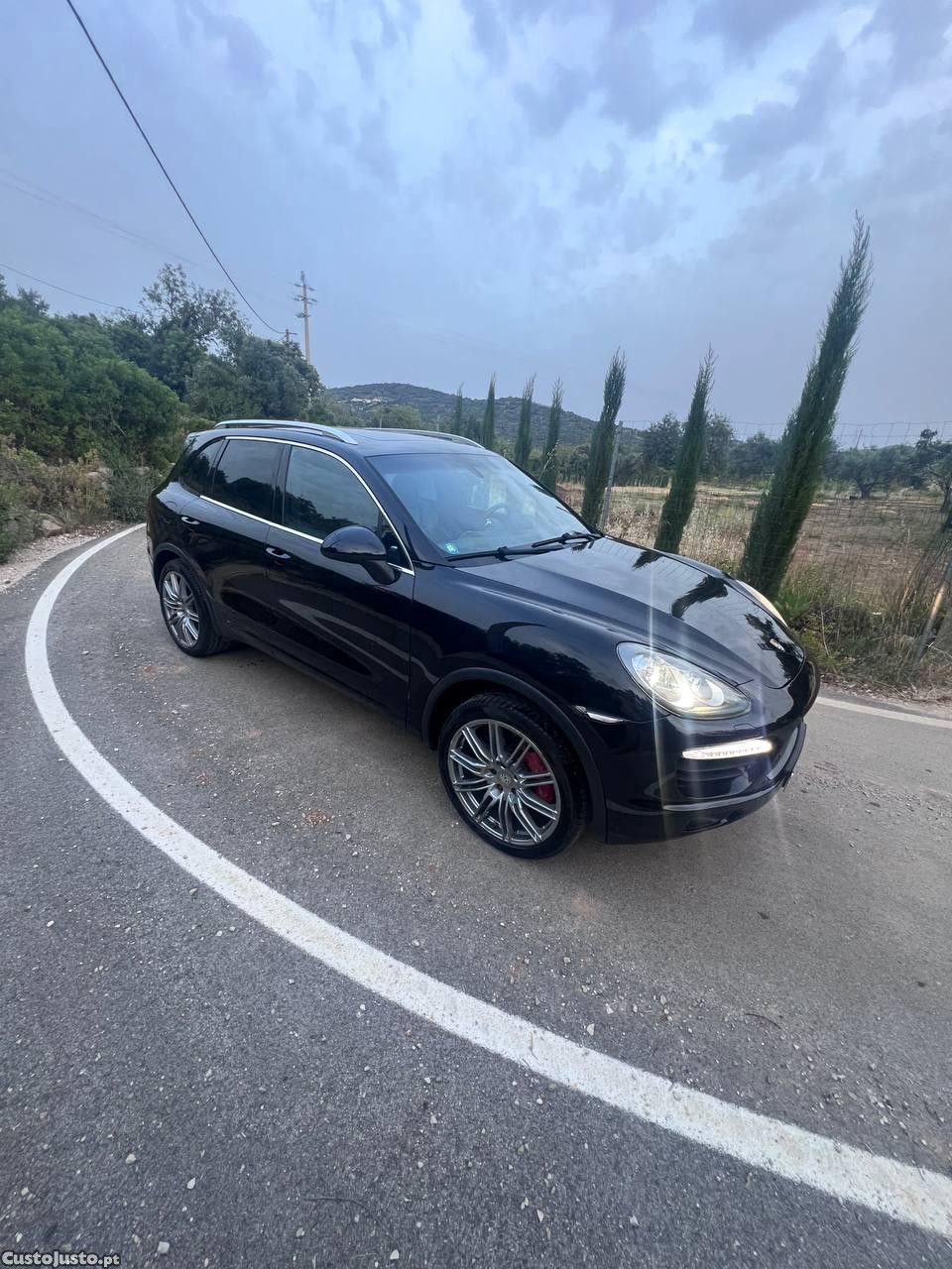 Porsche Cayenne Turbo - 10 — photo 3