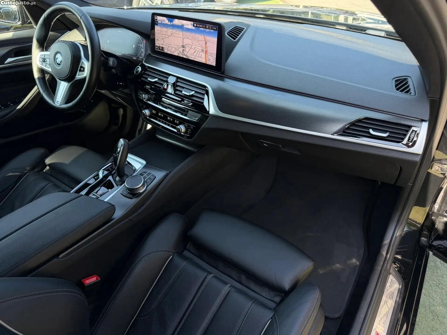 BMW 520 e Pack M — fotografia 14