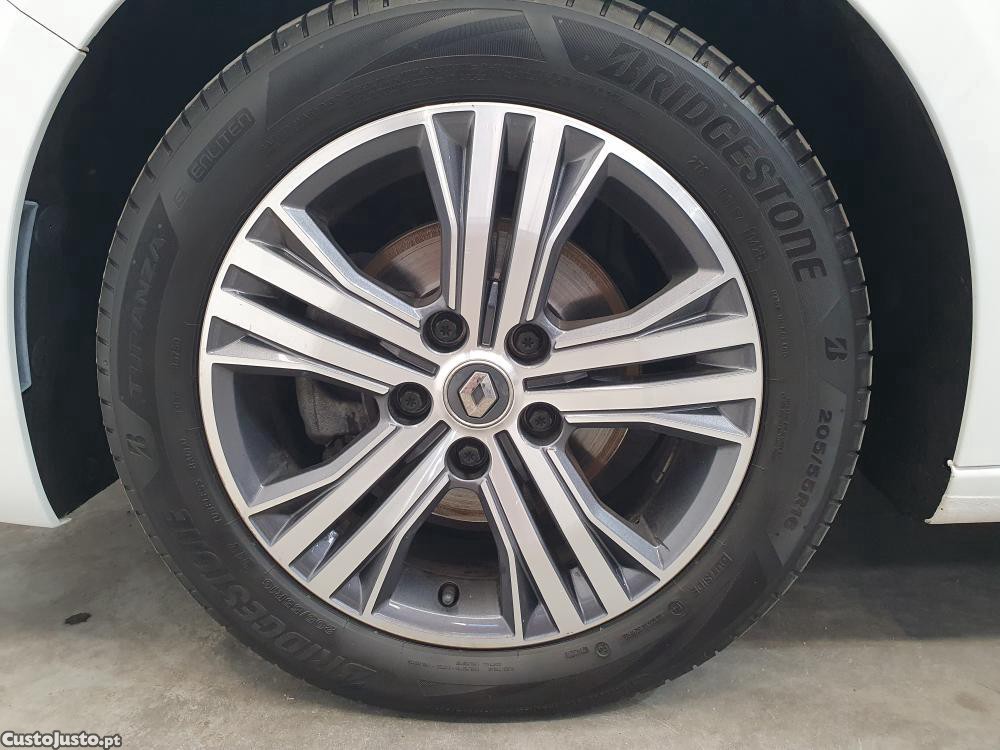 Renault Mégane 1.5 Blue dCi 115 — fotografia 15