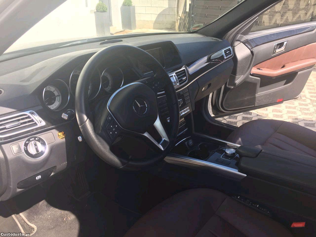 Mercedes-Benz E 300 Full Extras - 14 foto 4
