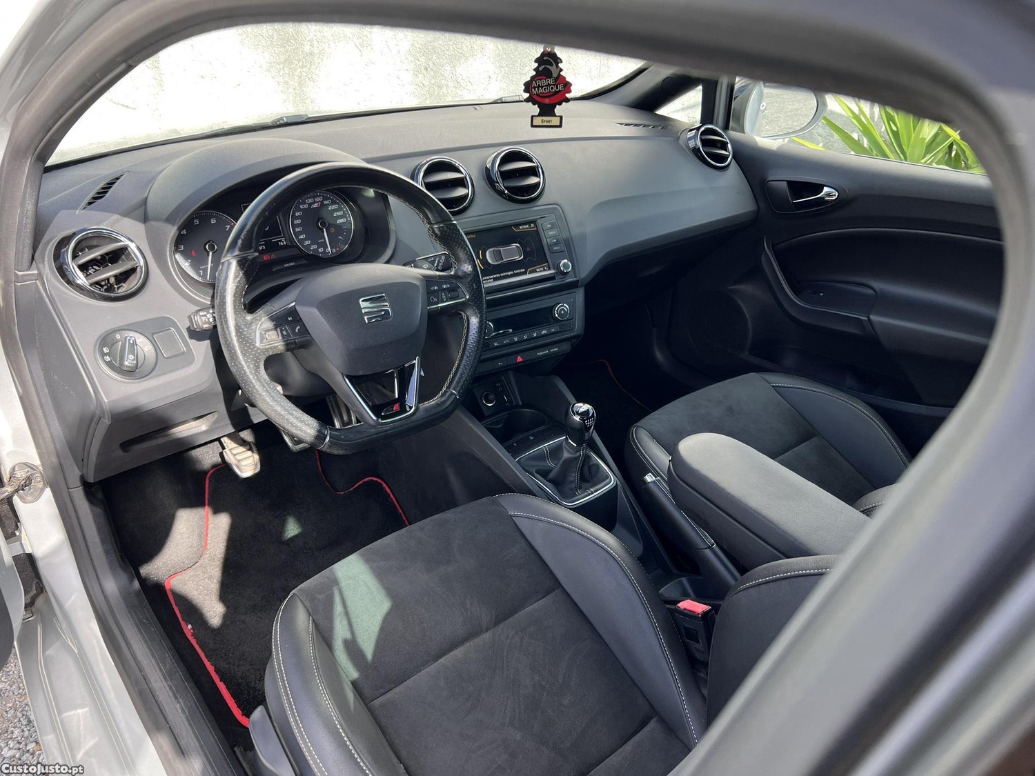 SEAT Ibiza Cupra — fotografia 8