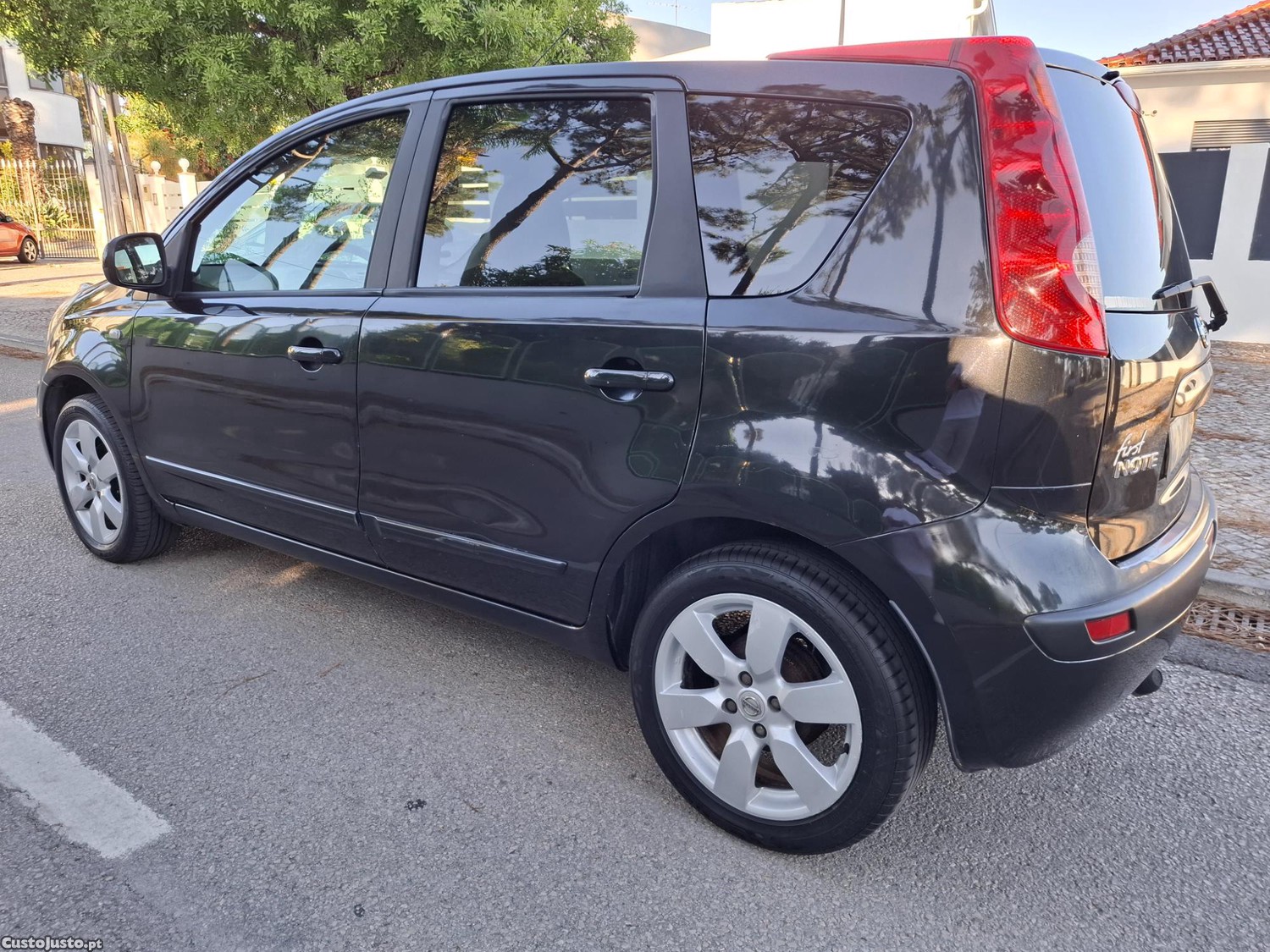 Nissan Note Premium — fotografia 4