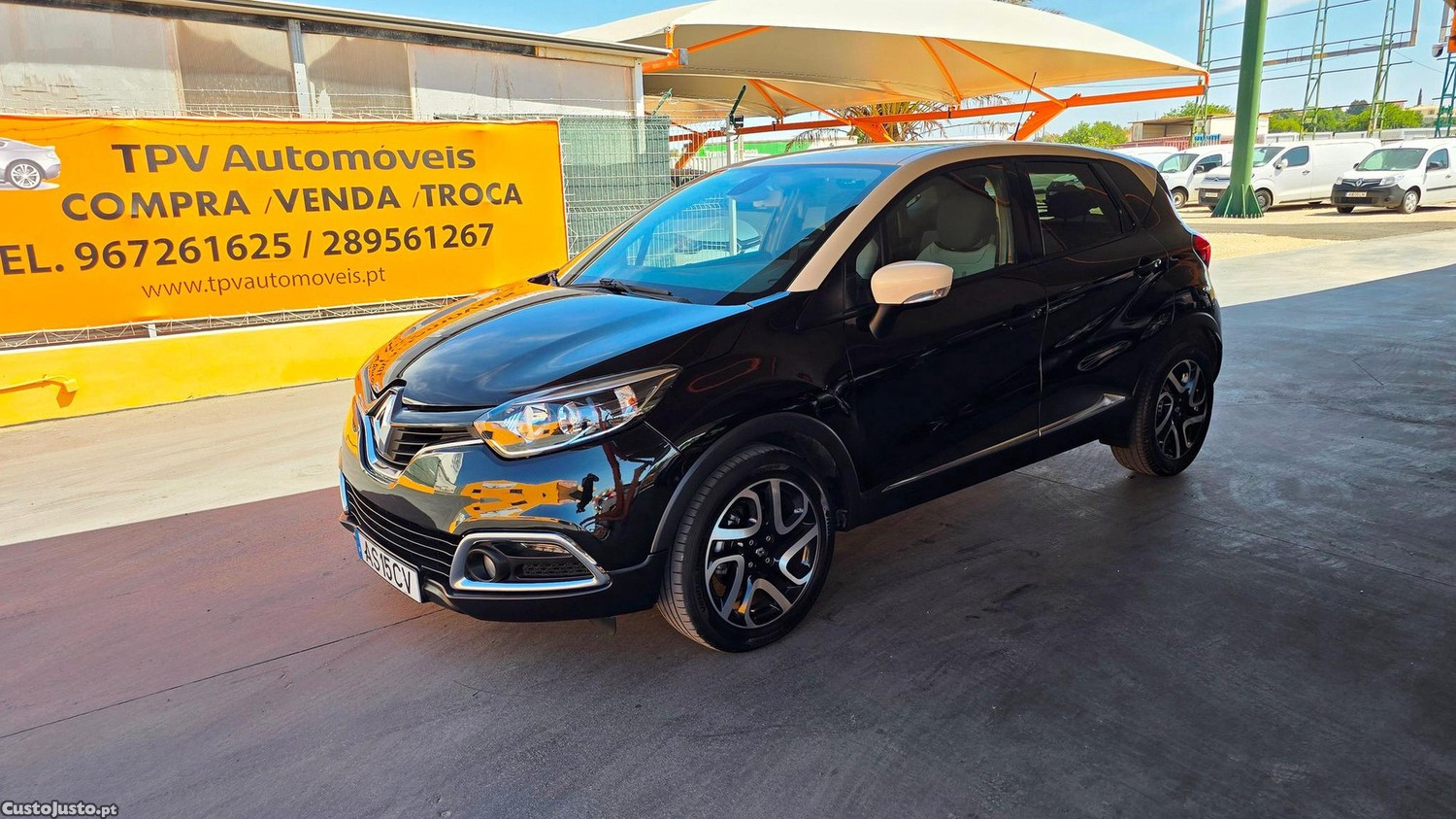 Renault Captur 1.2 TCe Exclusive EDC — fotografia 2