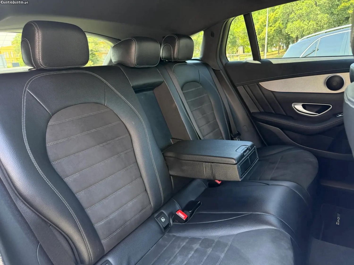 Mercedes-Benz EQC 400 4Matic — fotografia 10