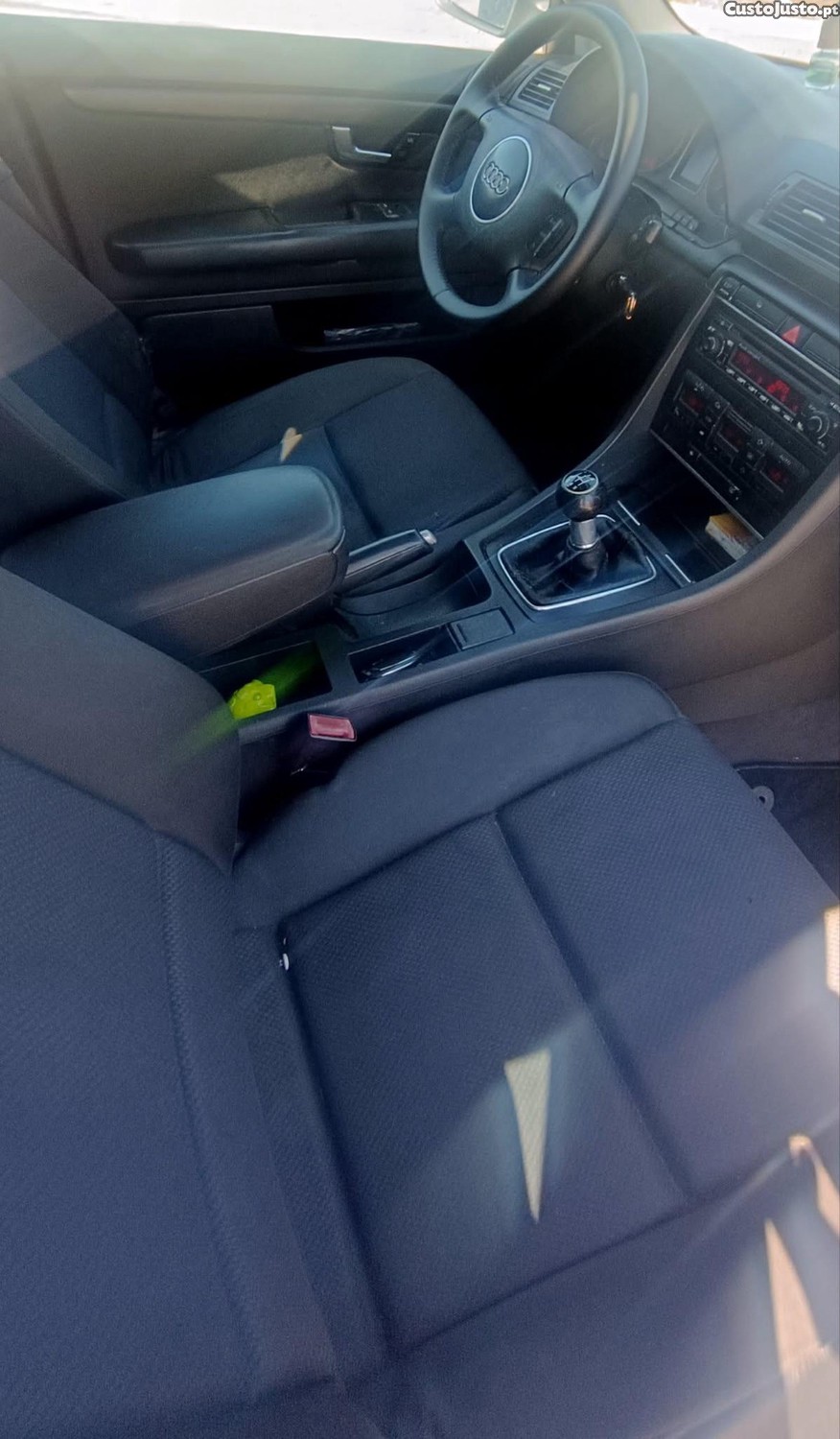 Audi A4 B6 — fotografia 4