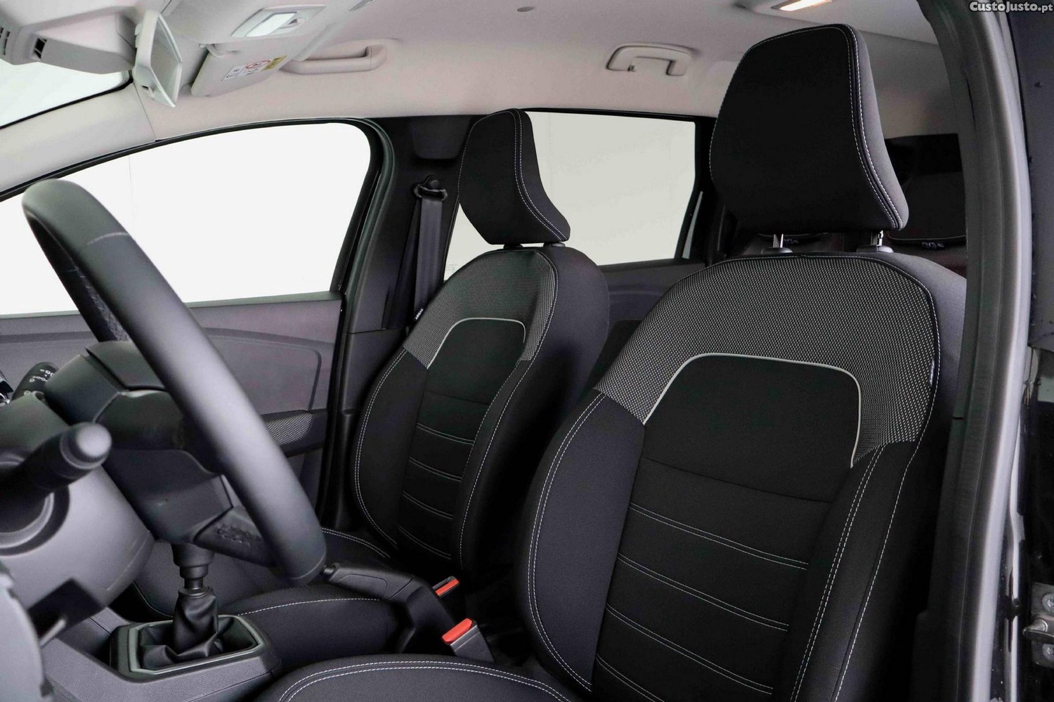 Dacia Jogger 1.0 ECO-G Expression 7L Bi-Fuel — fotografia 5