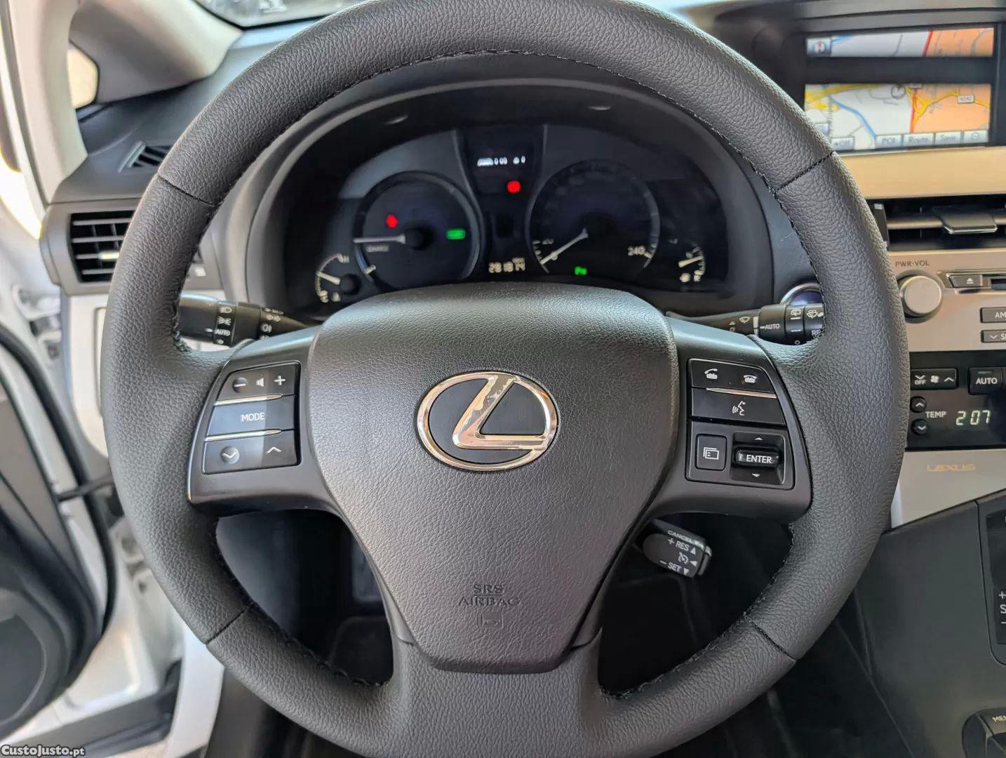 Lexus RX Business — fotografia 10