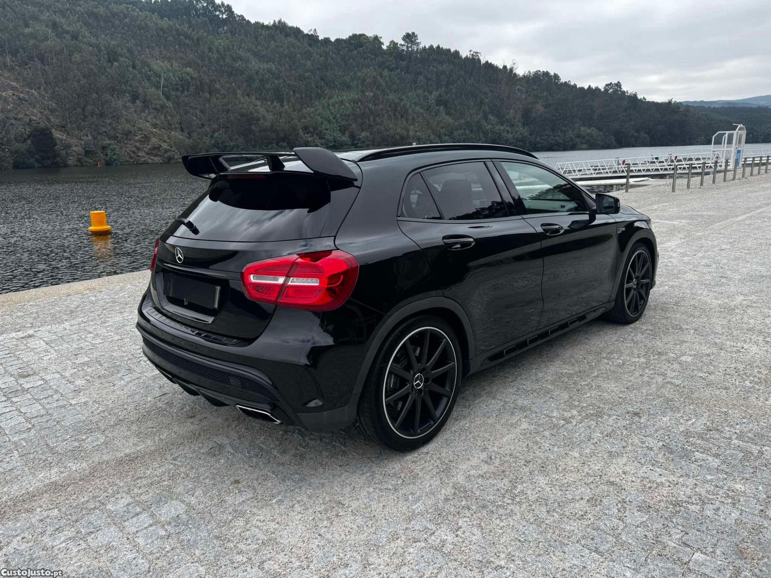Mercedes-Benz GLA 45 AMG 4MATIC — fotografia 7