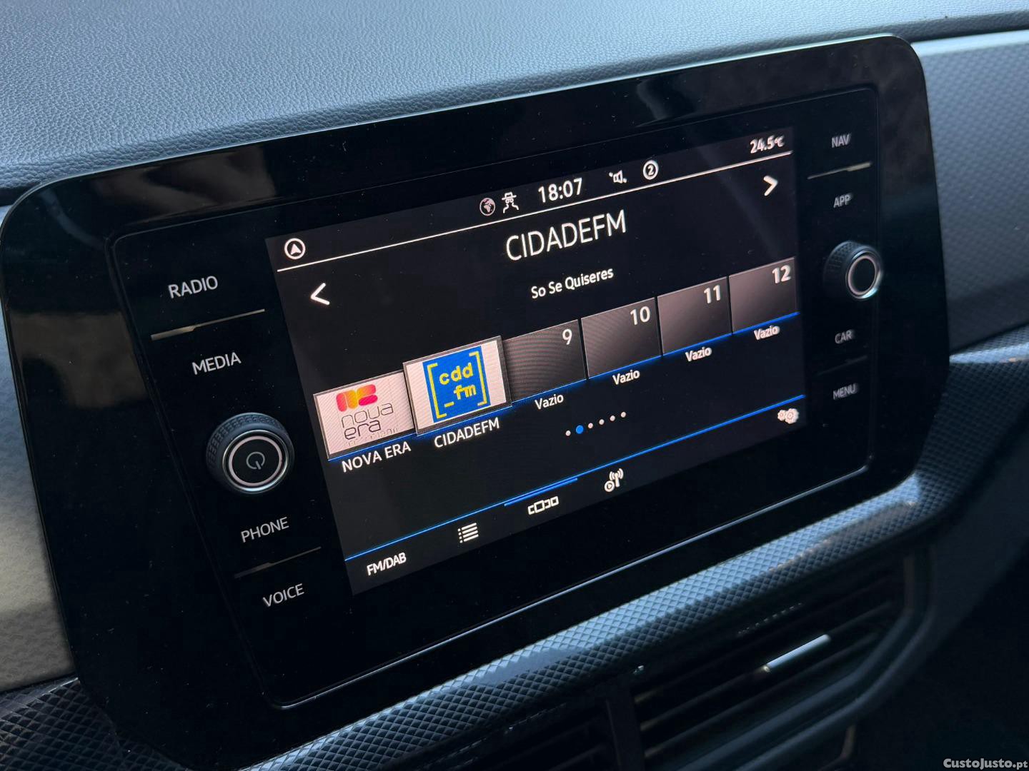Volkswagen T-Cross 1.0 TSI URBAN — fotografia 9