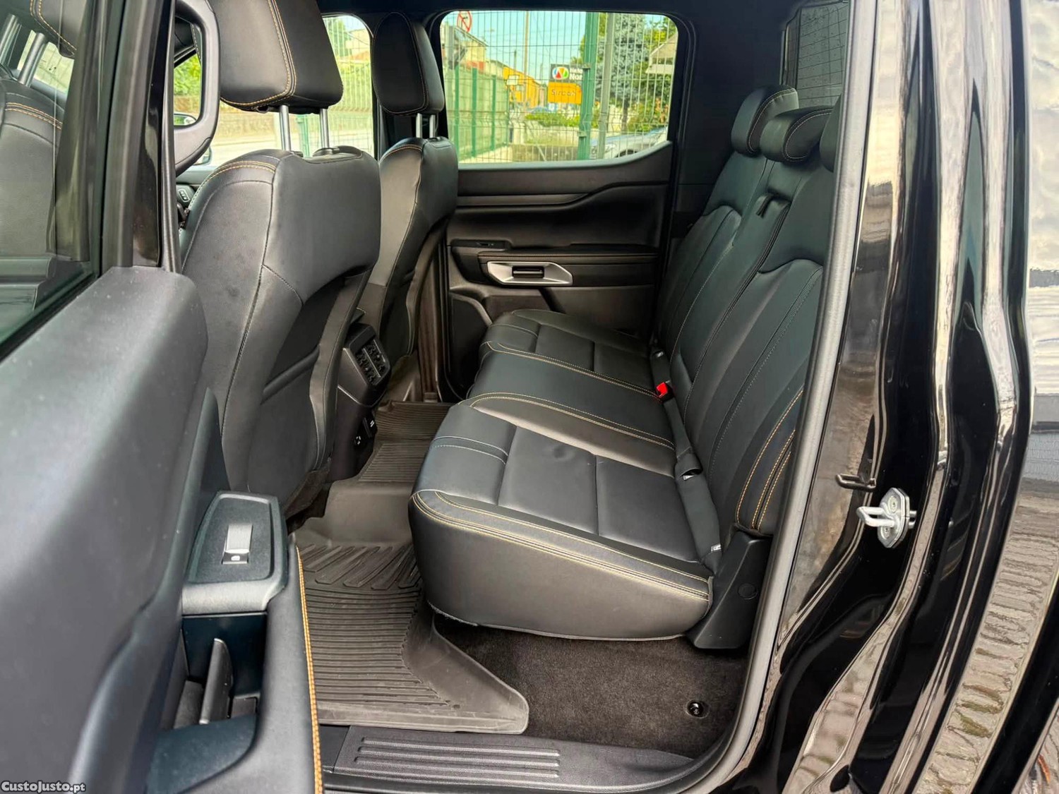 Ford Ranger 2.0 TDCi EcoBlue Wildtrak e-4WD Doppelkabine — fotografia 10