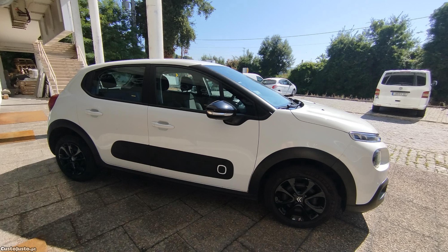 Citroën C3 1.2 PureTech Feel — fotografia 9