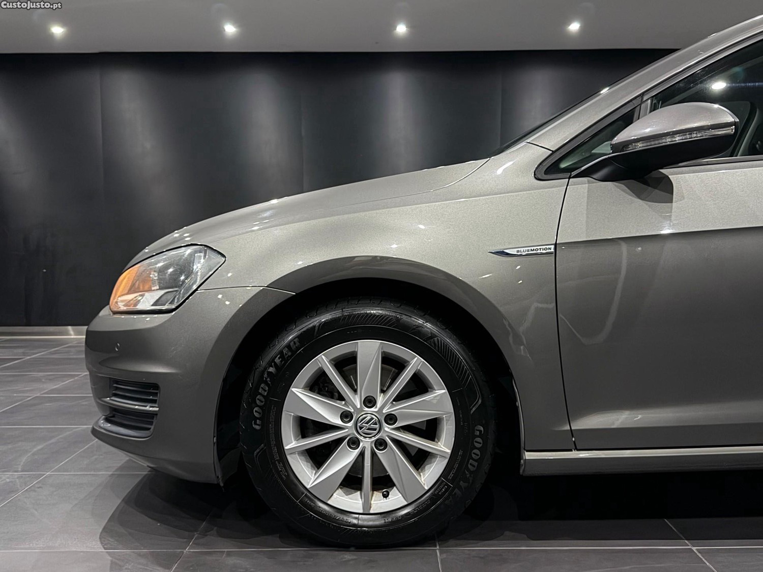 Volkswagen Golf Variant 1.6 TDi BlueMotion Confortline — fotografia 23