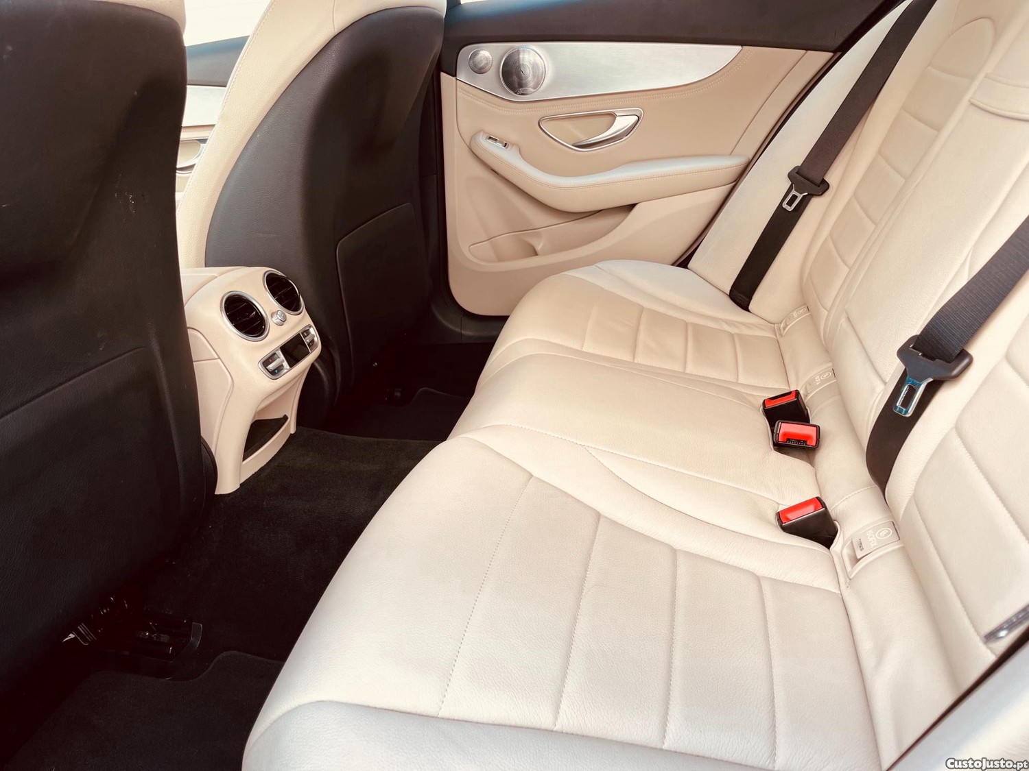 Mercedes-Benz C 350 T Plug-in Hybrid Avantgarde — fotografia 5