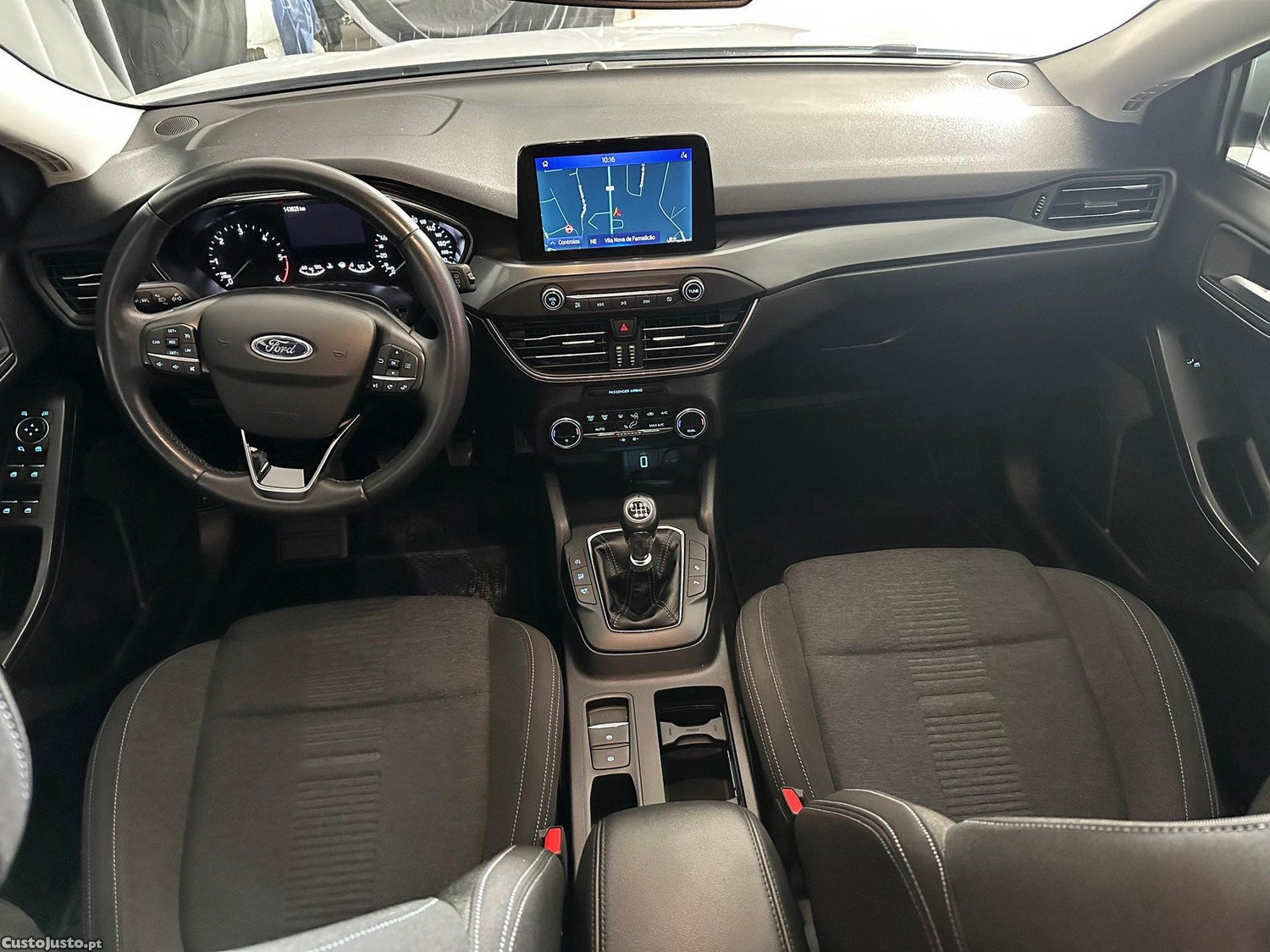 Ford Focus 1.5 TDCi EcoBlue Active X — fotografia 8