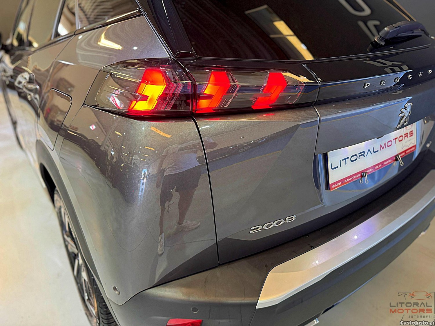 Peugeot 2008 1.2 PureTech GT EAT8 — fotografia 18