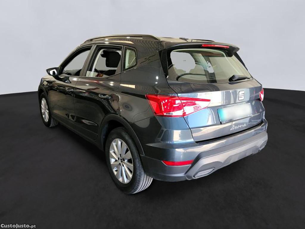 SEAT Arona 1.0 TSI Style — fotografia 22