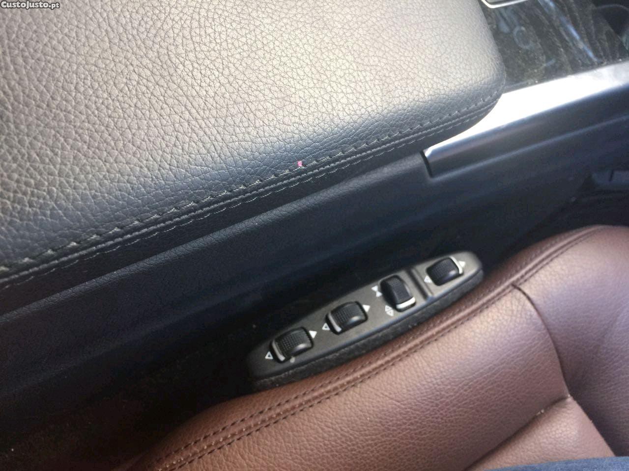 Mercedes-Benz E 300 Full Extras - 14 foto 5