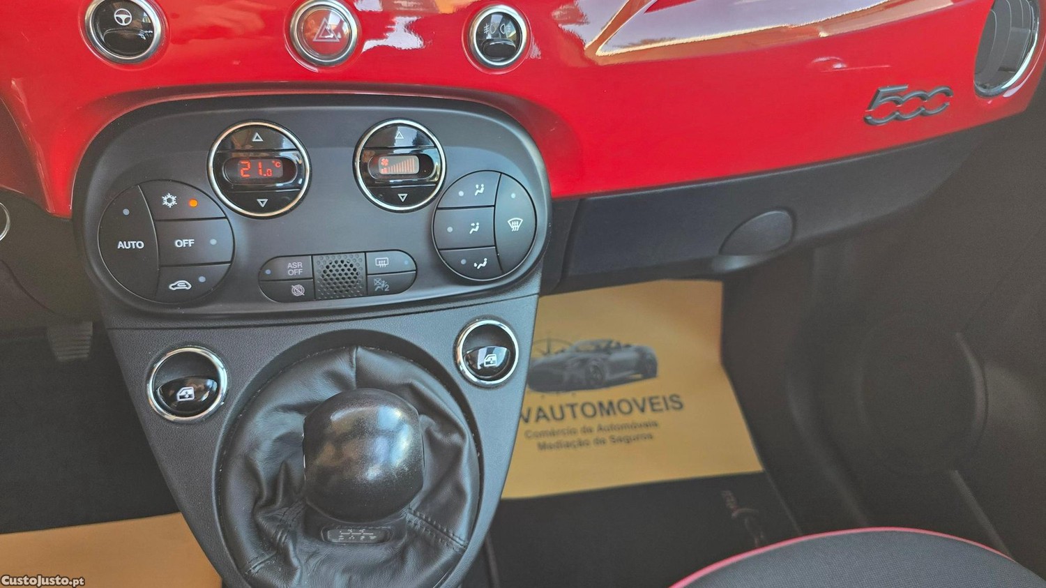 Fiat 500C 1.0 Hybrid RED — fotografia 9