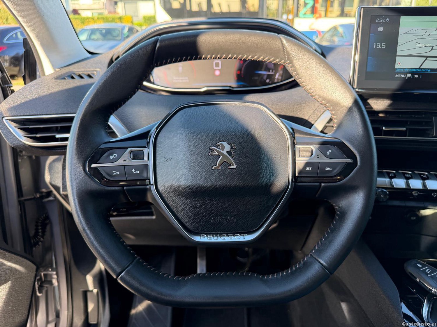 Peugeot 3008 1.5 BlueHDi Active Pack — fotografia 7