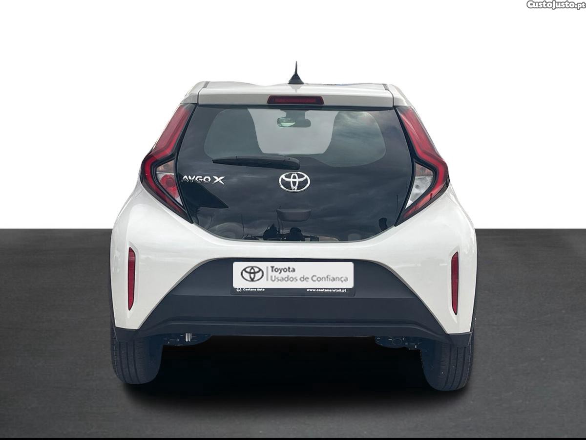 Toyota Aygo X 1.0 Play — fotografia 12