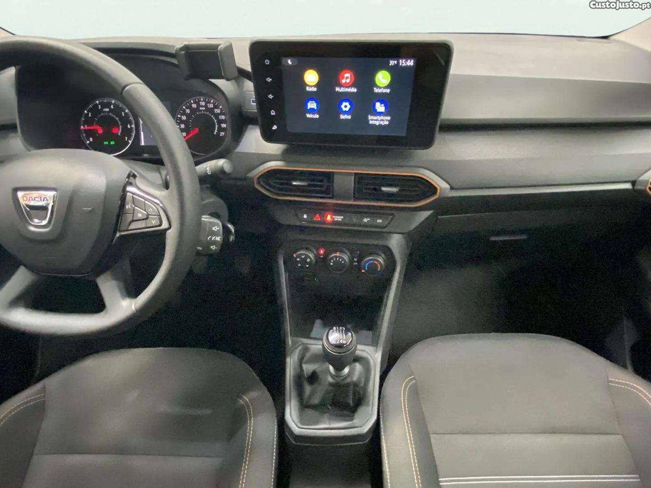 Dacia Sandero Stepway 0.9 TCe — fotografia 10
