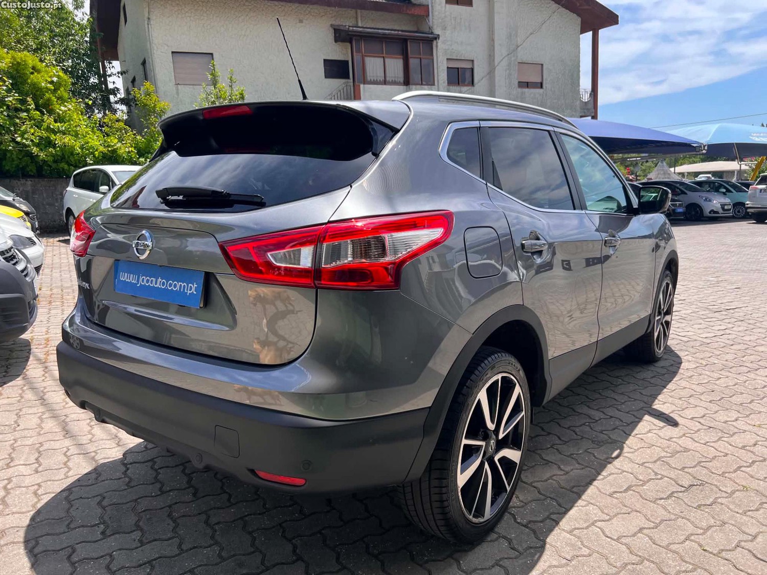 Nissan Qashqai 1.6 dCi ALL-MODE 4x4i TEKNA - 16 foto 4