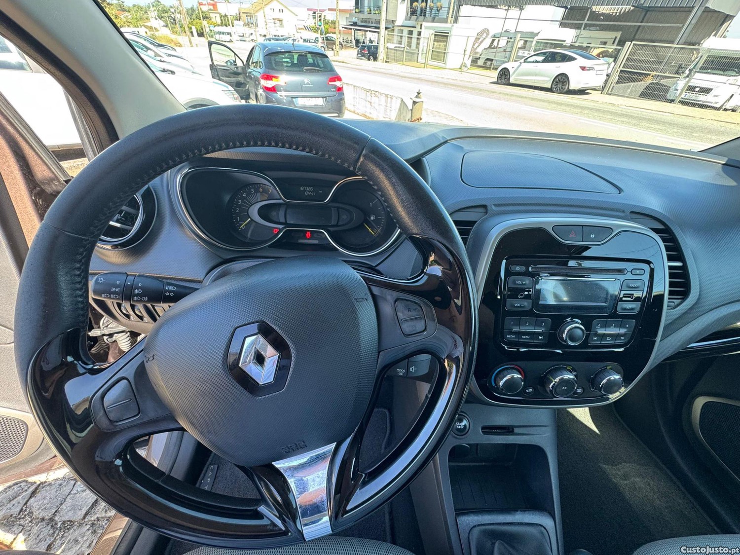 Renault Captur 0.9 TCE — fotografia 4