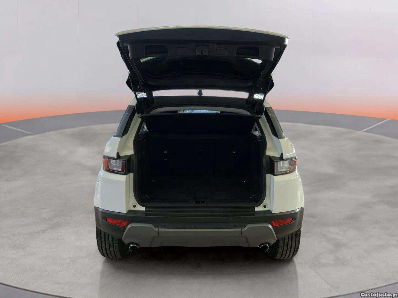 Land Rover Evoque 2.0 eD4 Pure — fotografia 10