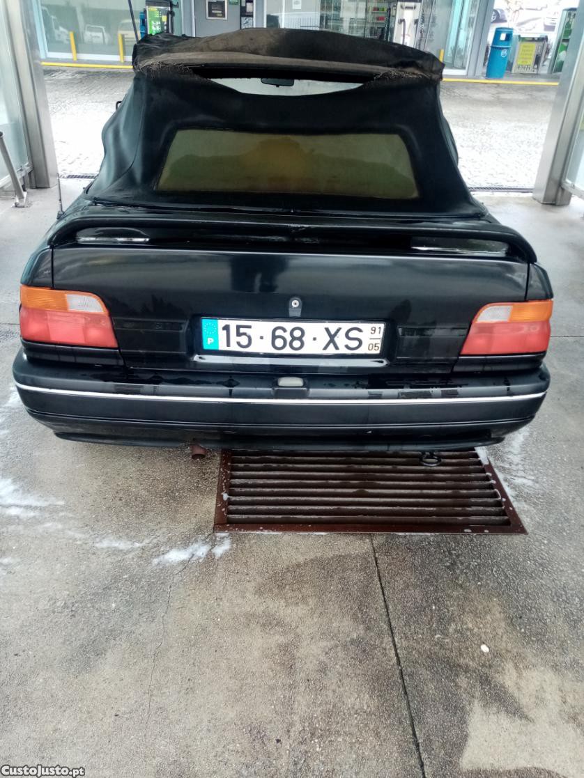 Ford Escort Cabriolet 1.6(All) - 04 foto 5