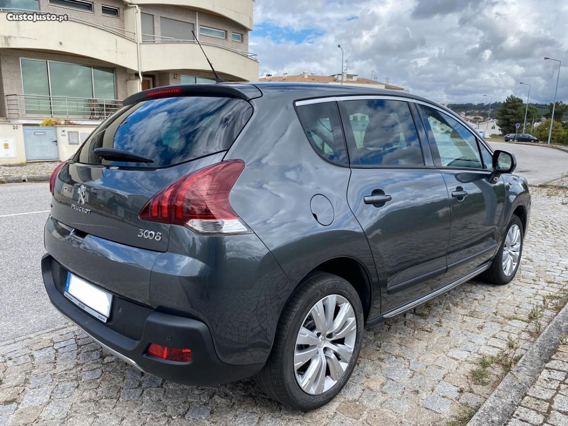 Peugeot 3008 BlueHdi Allure 115cv — fotografia 9
