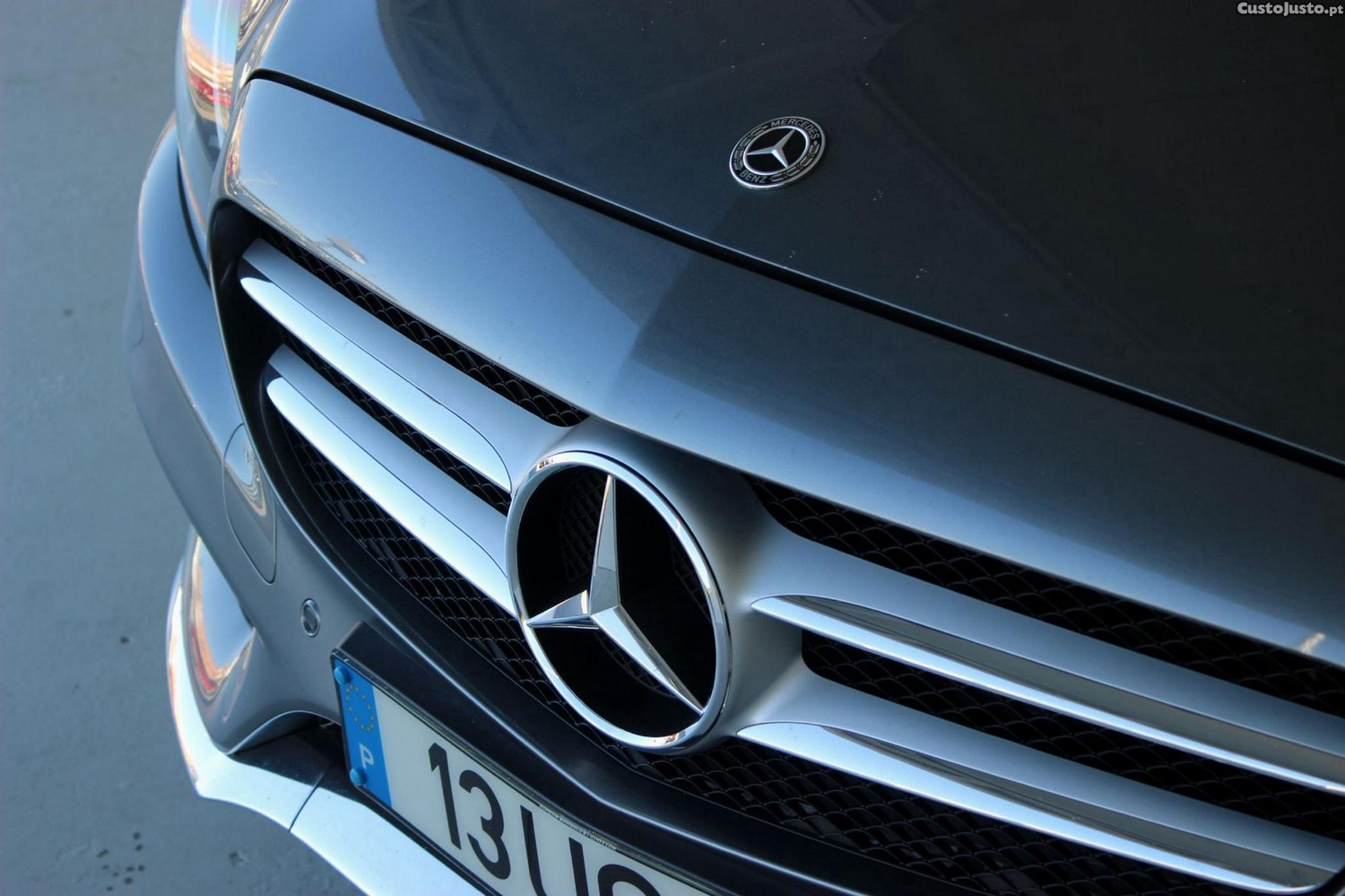 Mercedes-Benz C 300 h AMG Line - 18 foto 3